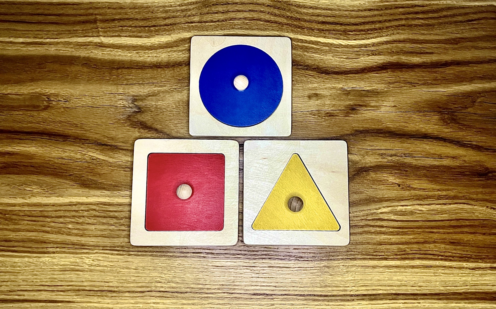 Puzzle montessori koło kwadrat trójkąt - obrazek 3