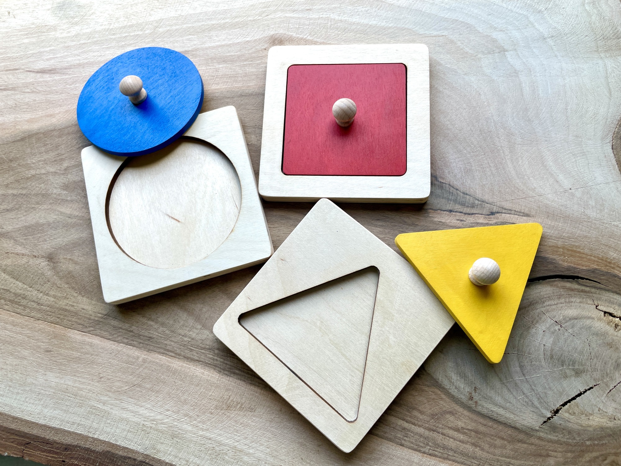 Puzzle montessori koło kwadrat trójkąt - obrazek 9