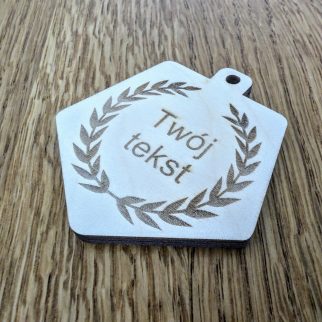 Drewniany medal personalizowany C